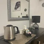 La Maison Del Mas Family Bed and Breakfast